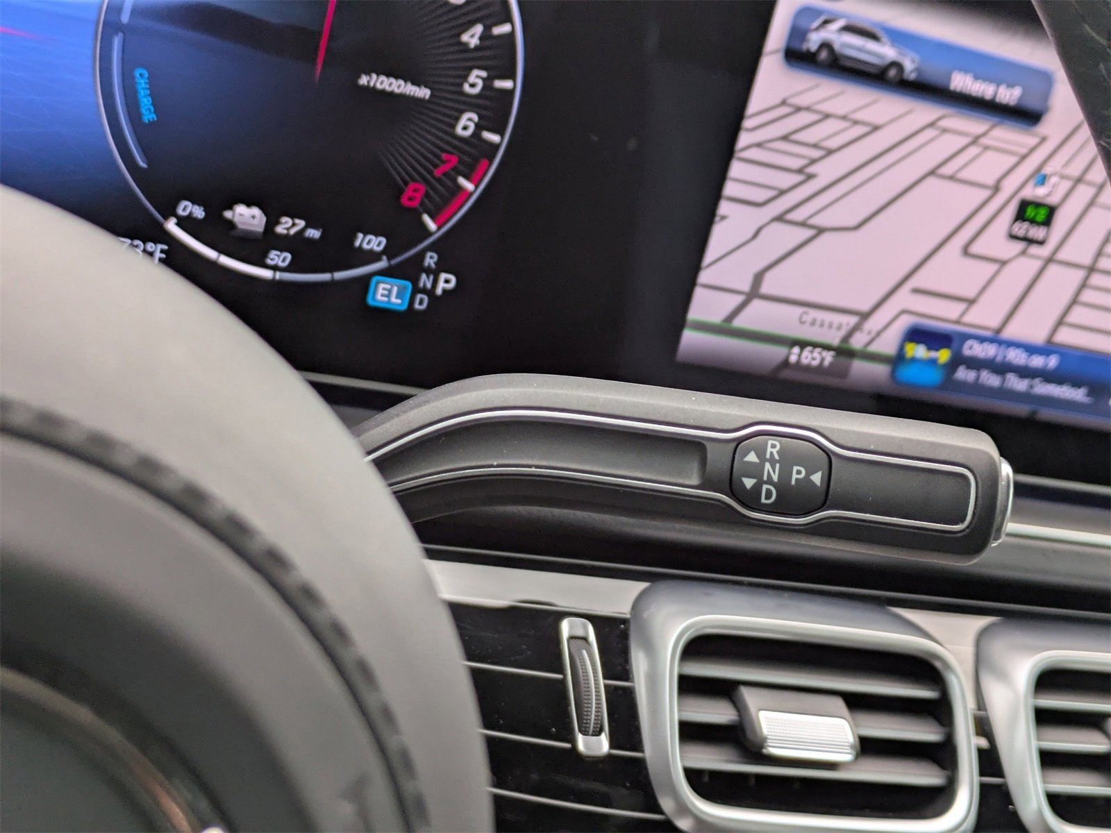 Used 2024 Mercedes-Benz GLE 450e 4MATIC image 35