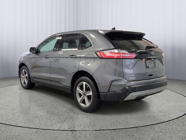 Certified 2023 Ford Edge SEL w/ Convenience Package AWD/4WD image 3