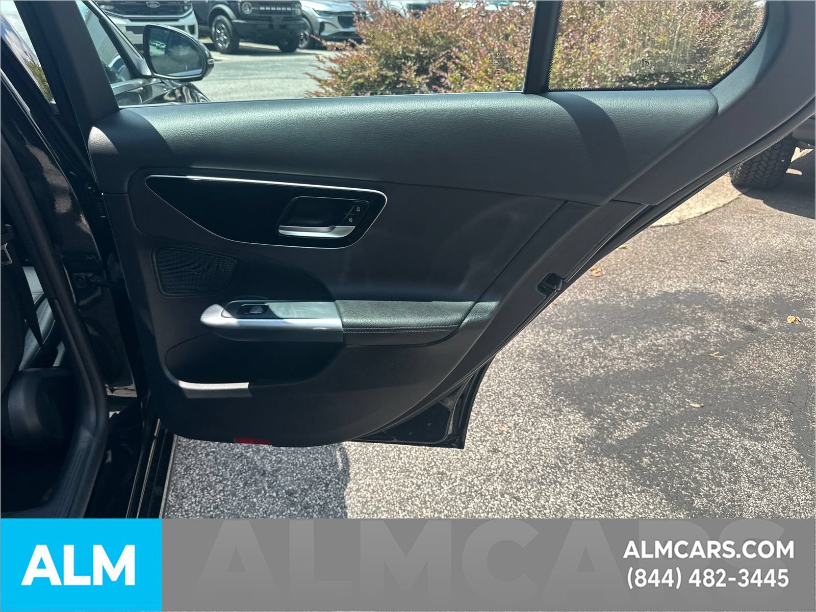 Used 2025 Mercedes-Benz C 300 Sedan image 18