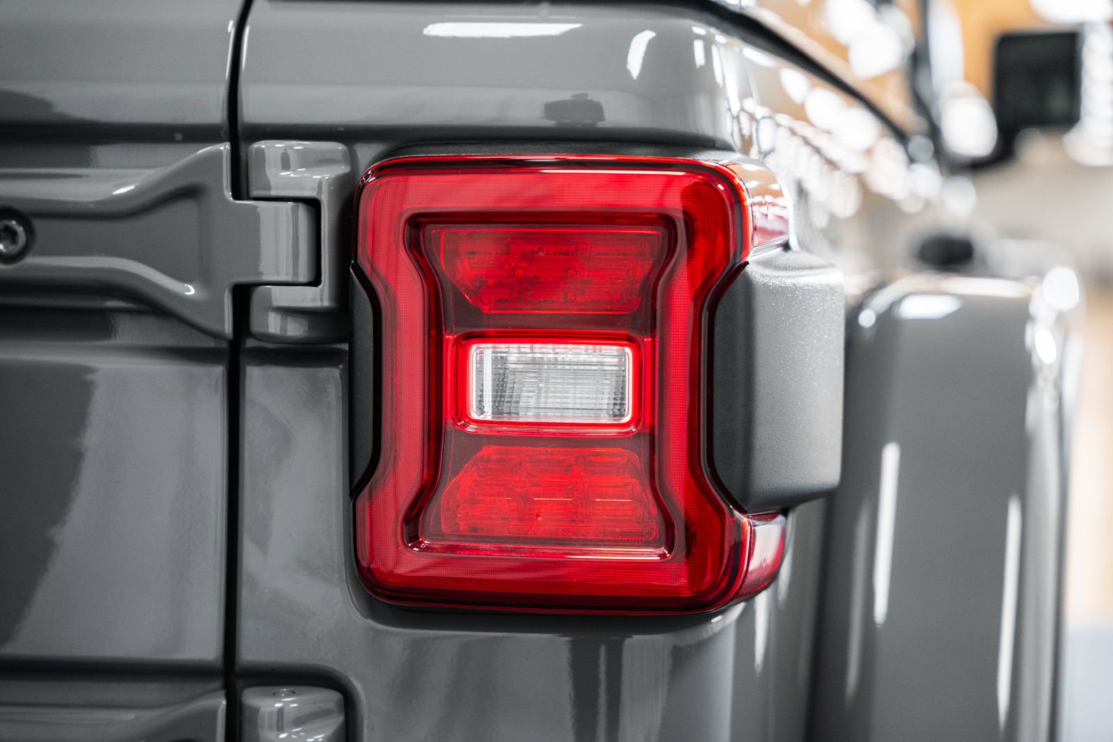 Used 2023 Jeep Wrangler Unlimited Rubicon 392 image 21