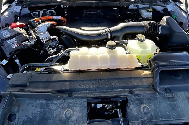 Certified 2023 Ford F150 Lariat image 8