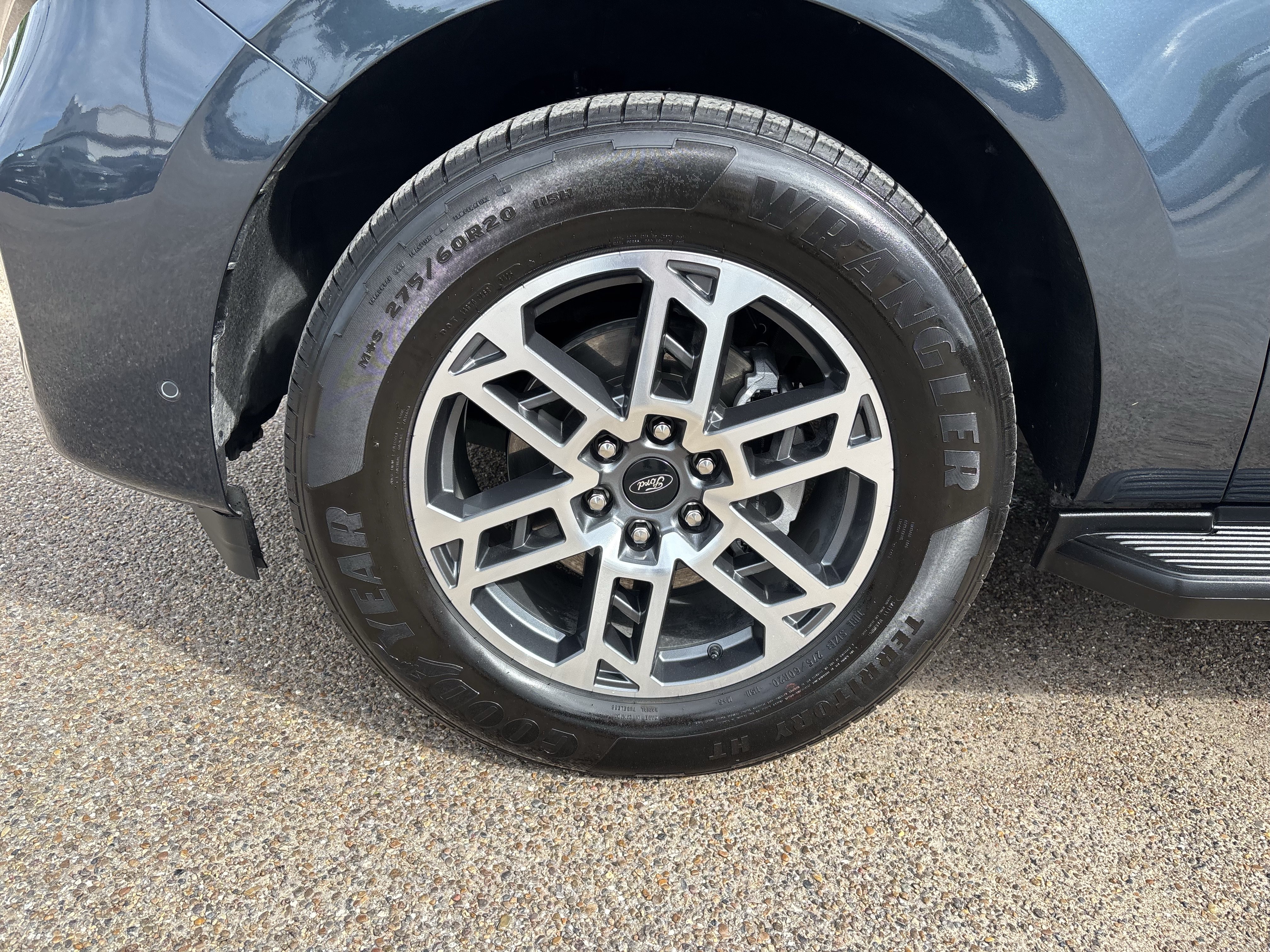 Certified 2025 Ford Expedition Active RWD image 8