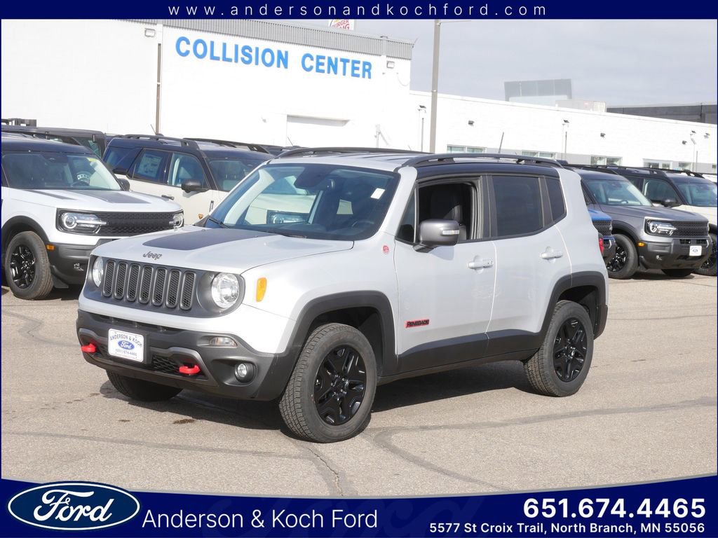 Used 2018 Jeep Renegade Trailhawk AWD/4WD image 1