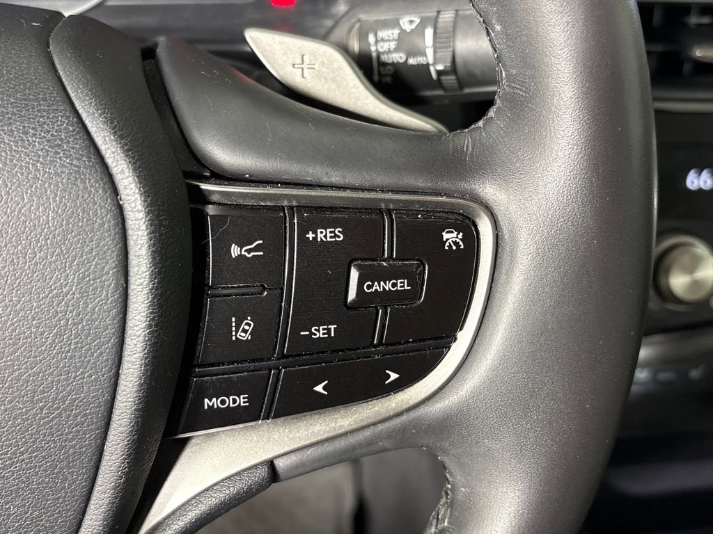 Used 2023 Lexus ES 350 w/ Premium Package FWD image 18