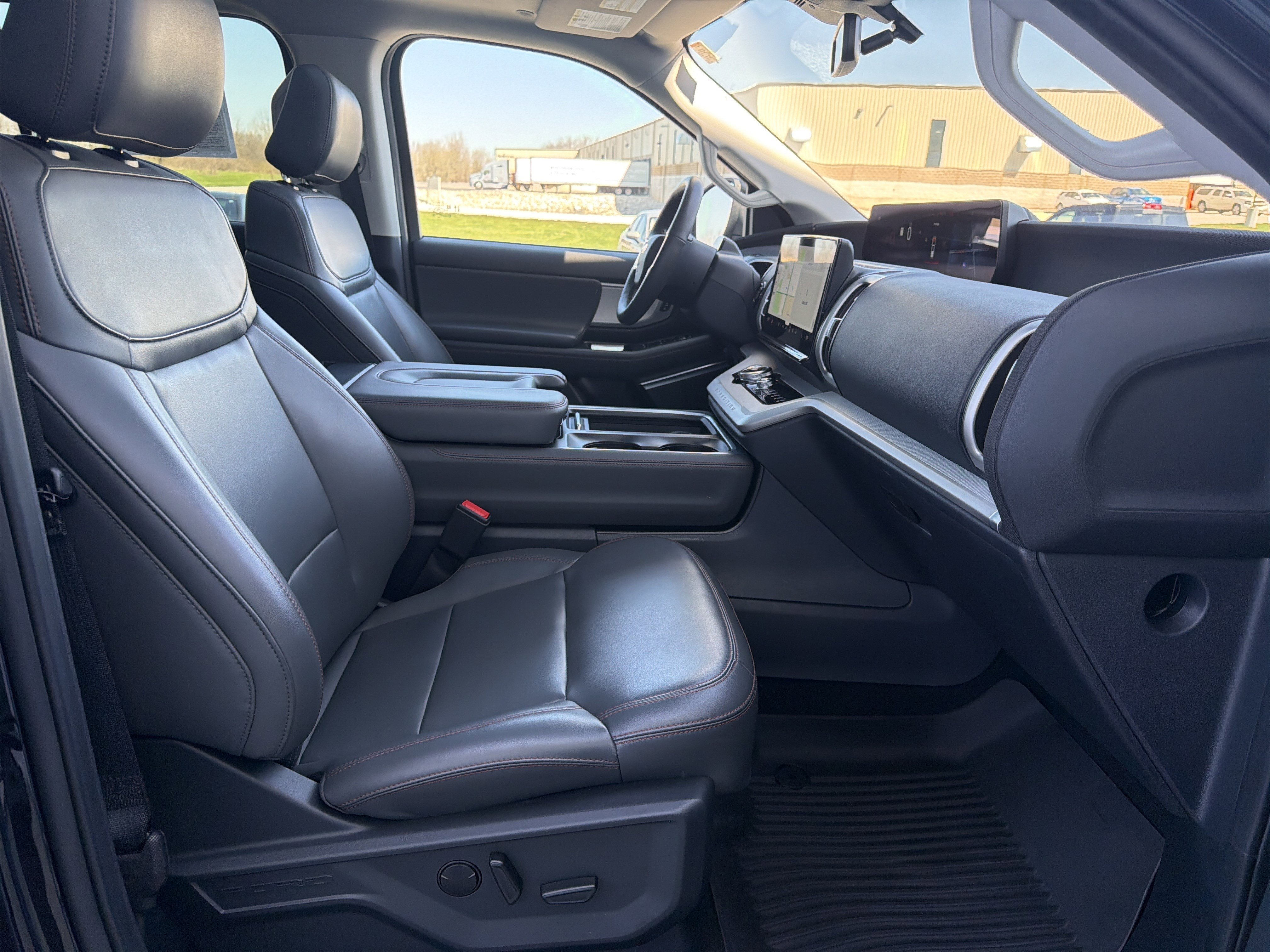 Certified 2025 Ford Expedition Max Active AWD/4WD image 64