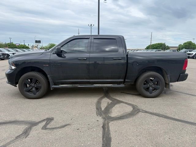 Used 2017 RAM 1500 Express w/ Black Ram 1500 Express Group AWD/4WD image 5