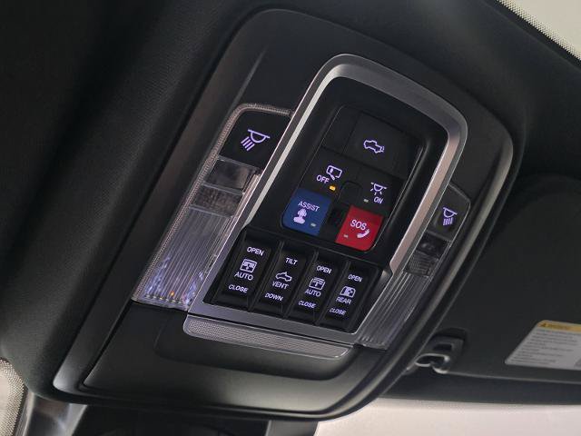 Used 2023 RAM 1500 Limited AWD/4WD image 34