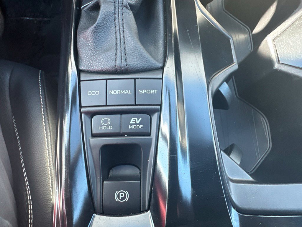 Used 2025 Toyota Camry SE FWD image 47