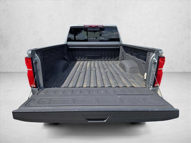 Used 2024 Chevrolet Silverado 2500 High Country w/ High Country Premium Package AWD/4WD image 6