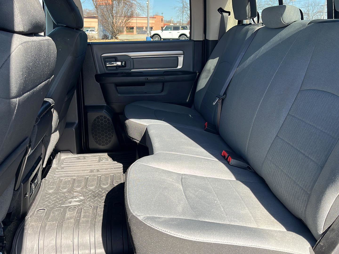 Used 2021 RAM 1500 Classic SLT image 18