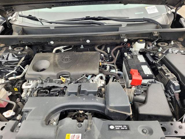 Used 2024 Toyota RAV4 XLE AWD/4WD image 36
