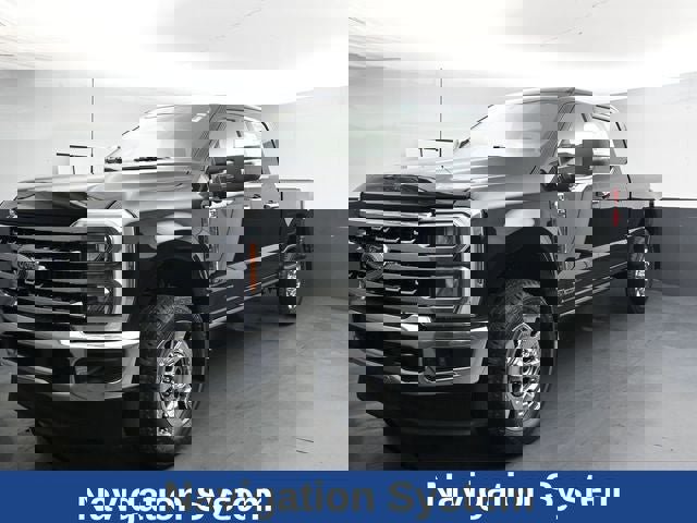 Certified 2025 Ford F350 Lariat w/ Lariat Ultimate Package AWD/4WD image 5