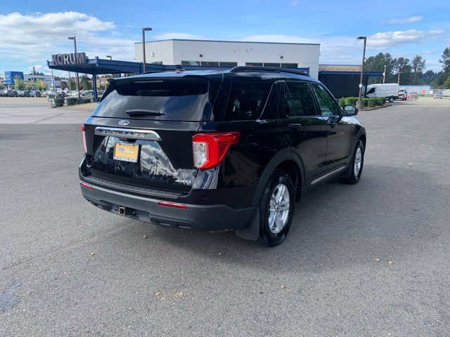 Certified 2024 Ford Explorer XLT w/ Class IV Trailer Tow Package AWD/4WD image 9