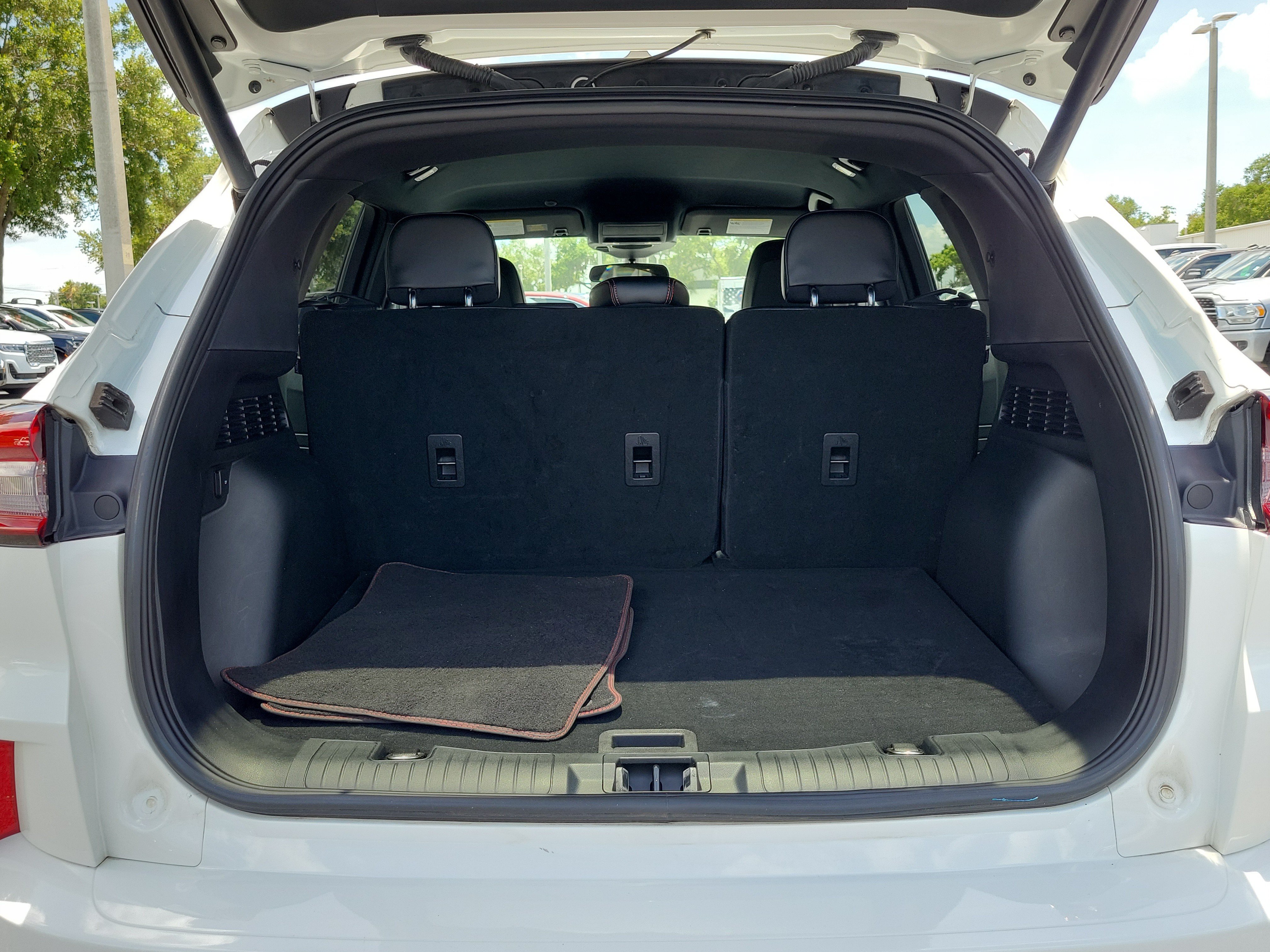 Certified 2023 Ford Escape ST-Line w/ Tech Pack #1 FWD image 10