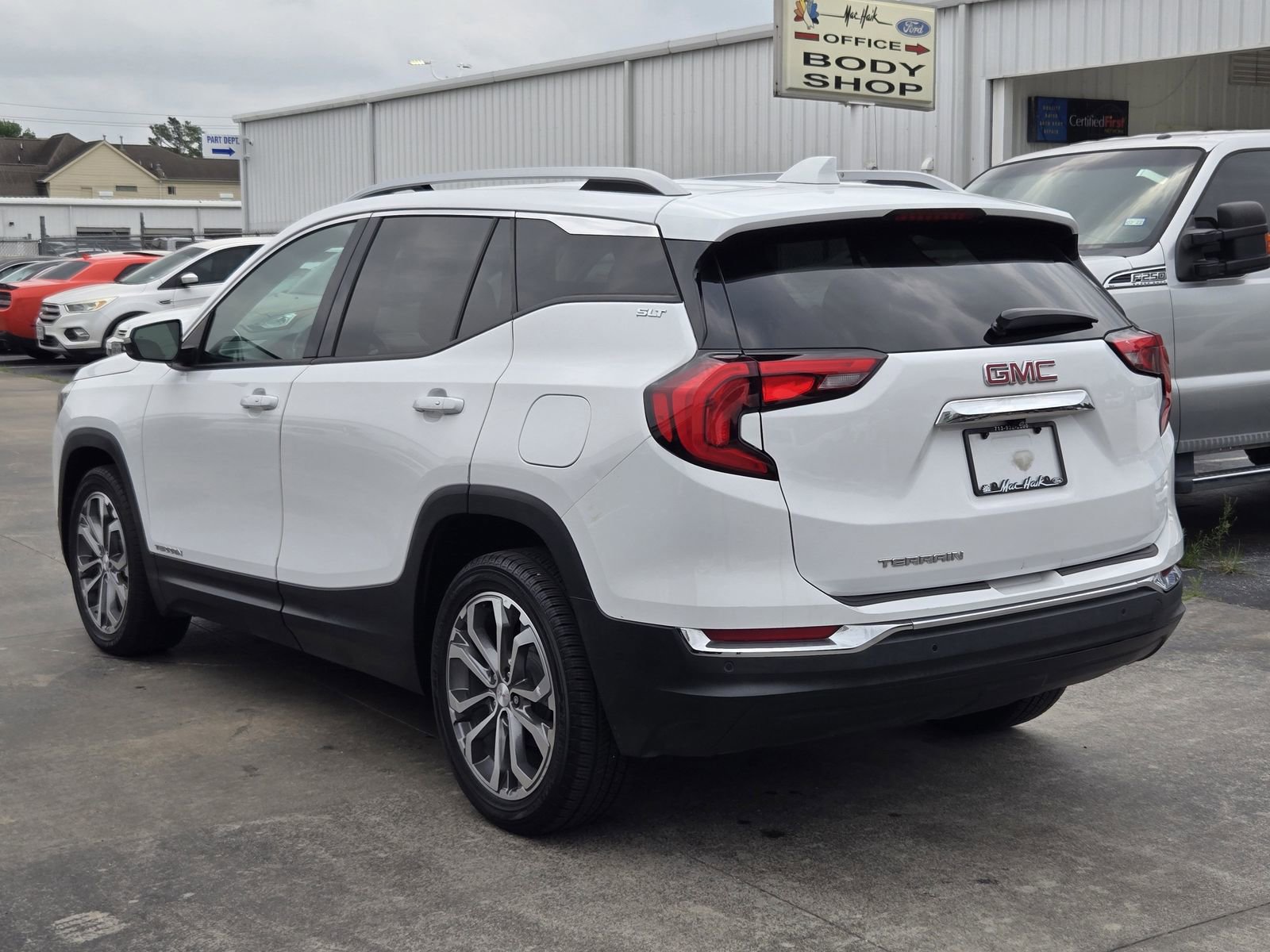 Used 2019 GMC Terrain SLT w/ Preferred Package FWD image 6