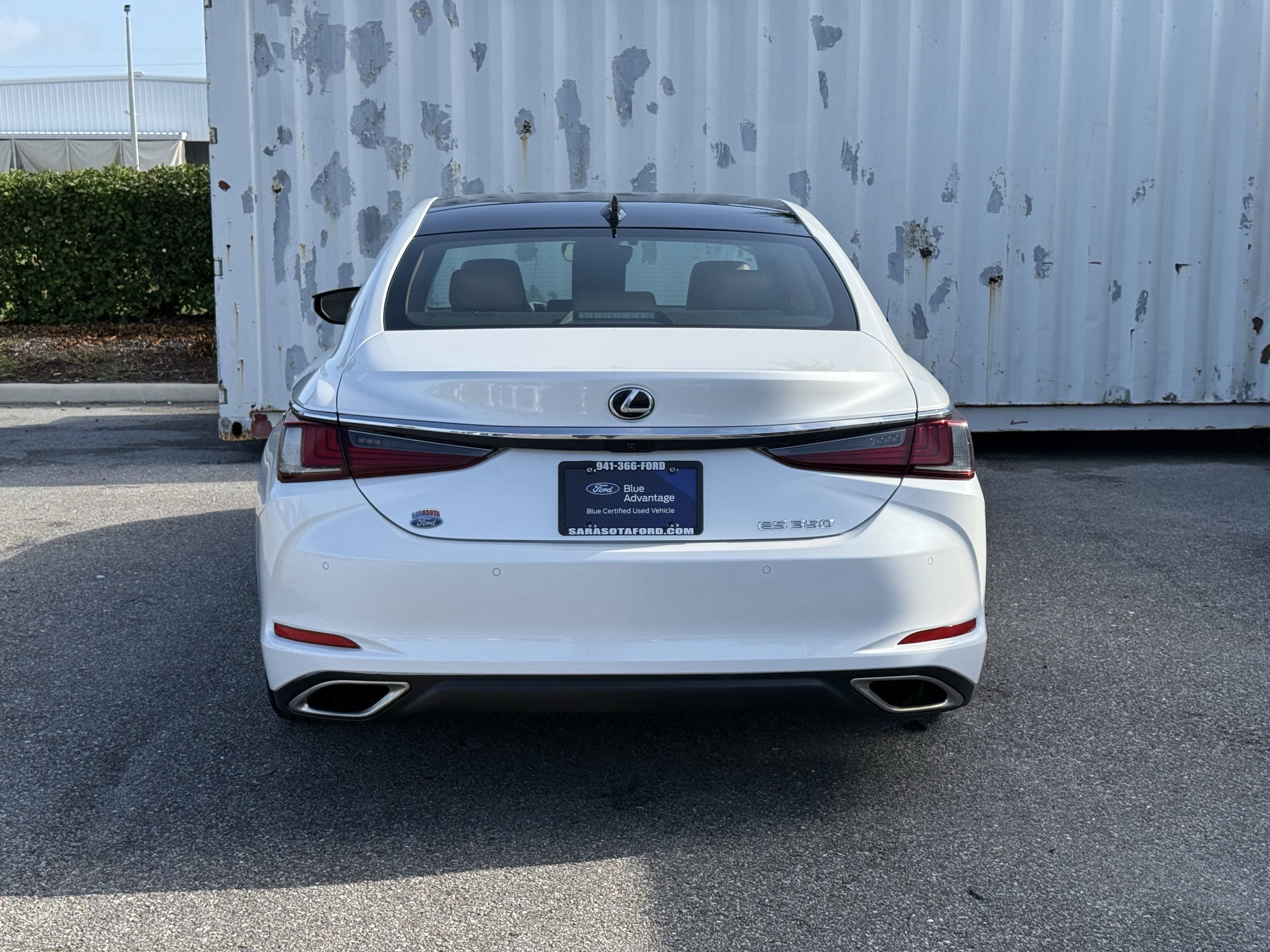 Used 2022 Lexus ES 350 w/ Premium Package FWD image 5