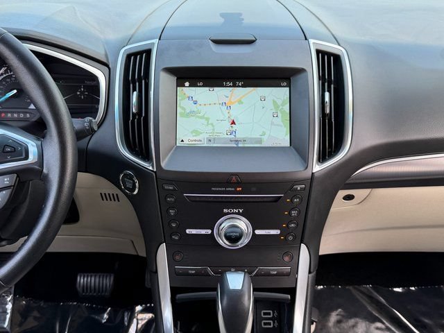 Certified 2018 Ford Edge Titanium w/ Technology Package FWD image 30