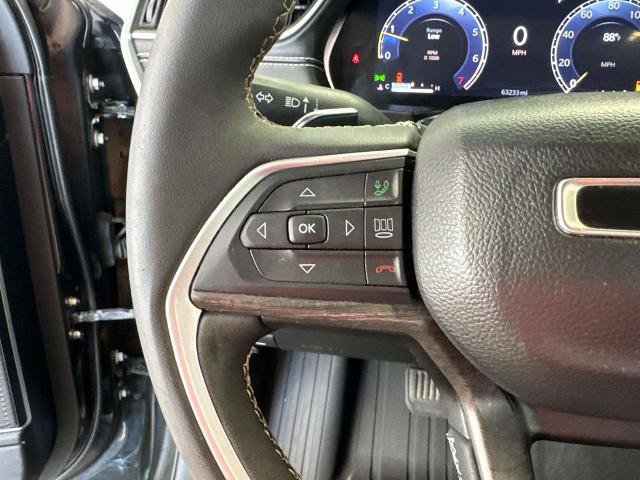 Used 2023 Jeep Grand Cherokee L Limited w/ Luxury Tech Group II AWD/4WD image 28