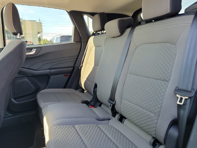 Certified 2021 Ford Escape SE FWD image 17