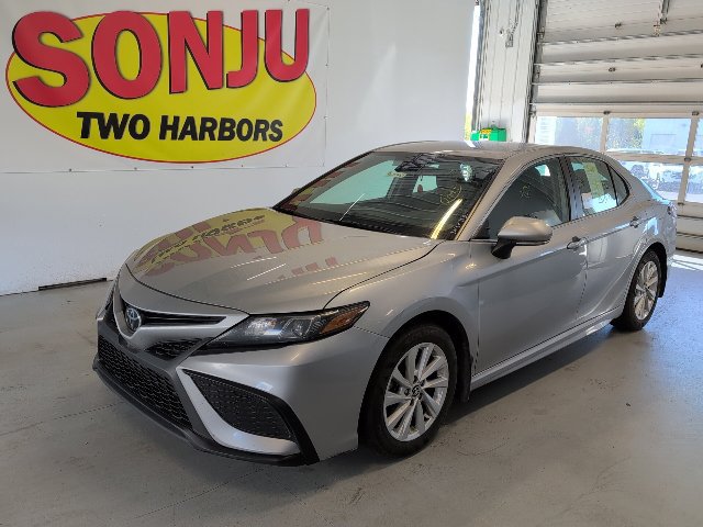 Used 2024 Toyota Camry SE
