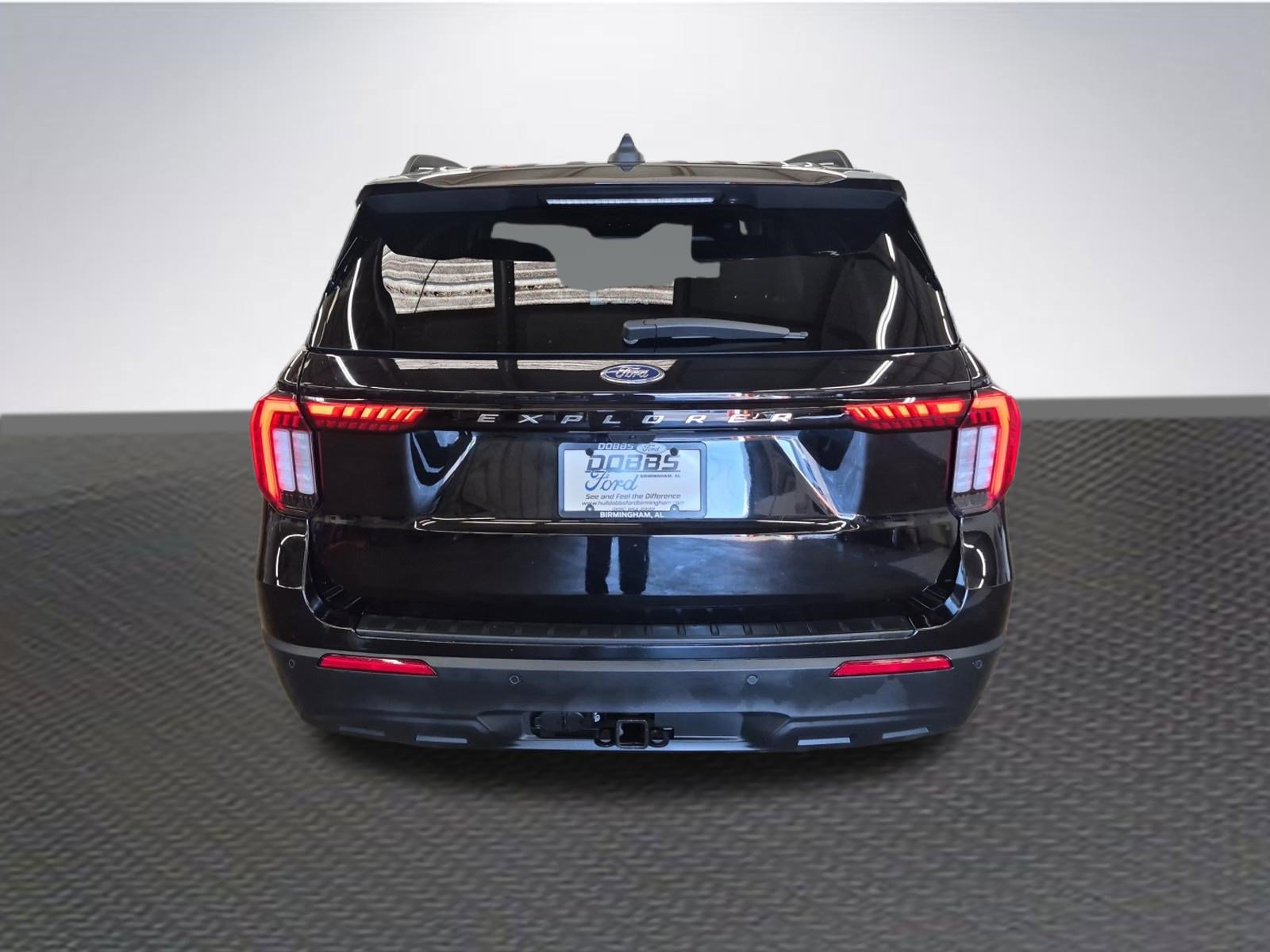 Certified 2025 Ford Explorer Active image 6