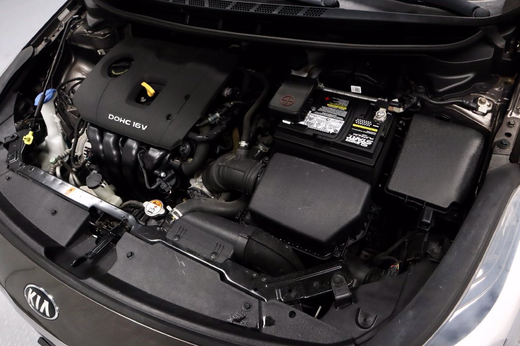 Used 2017 Kia Forte LX FWD image 16