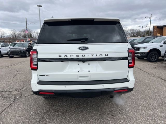 Certified 2022 Ford Expedition Limited image 3