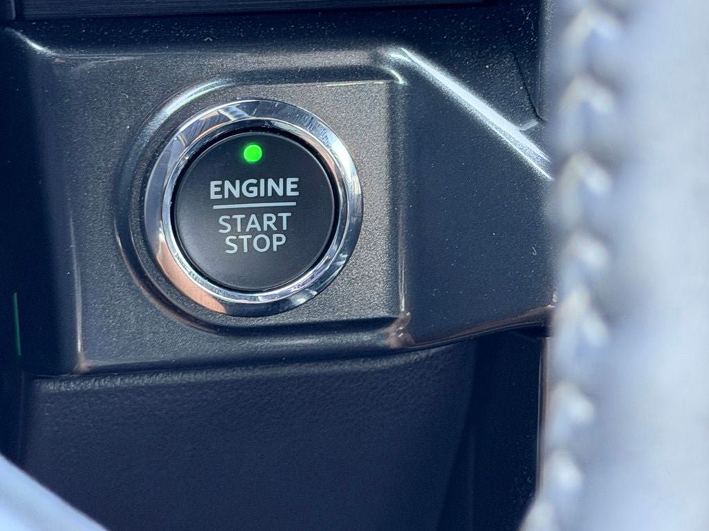 Certified 2022 Ford F150 XLT w/ Equipment Group 302A High AWD/4WD image 33
