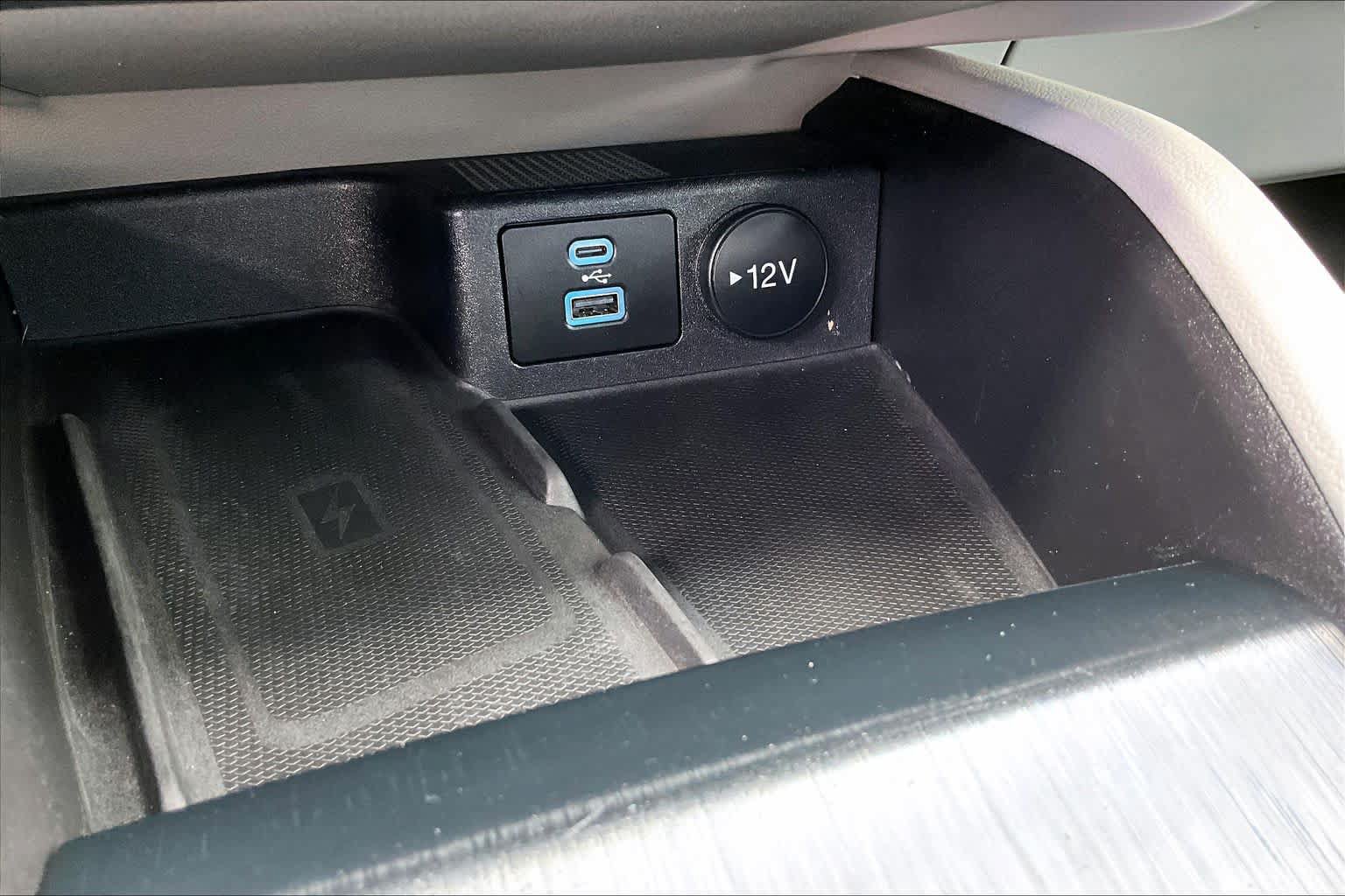 Certified 2023 Ford Escape Platinum AWD/4WD image 33