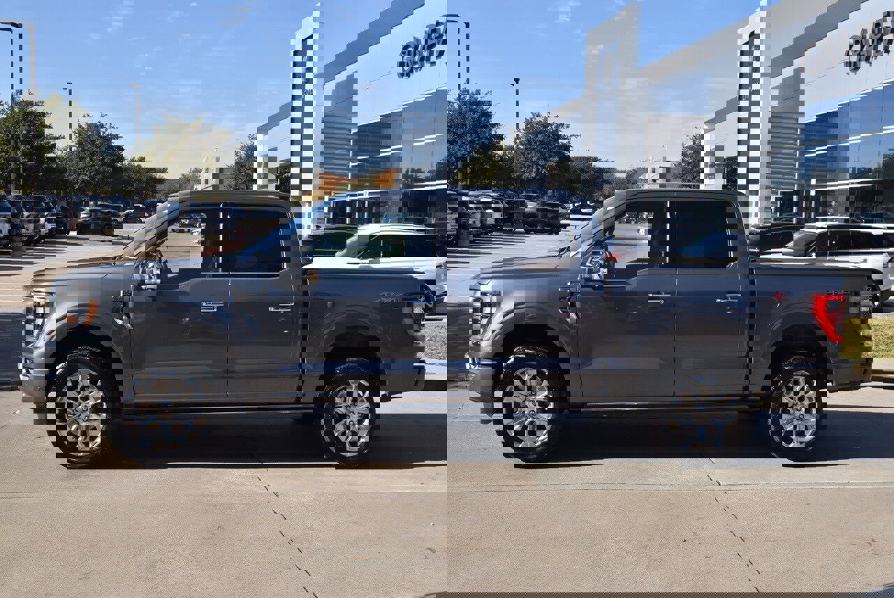 Certified 2022 Ford F150 Platinum w/ Equipment Group 701A High image 12