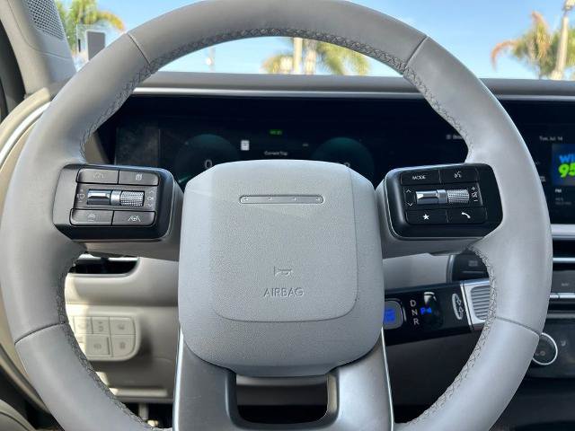 Used 2026 Hyundai Palisade SEL FWD image 22