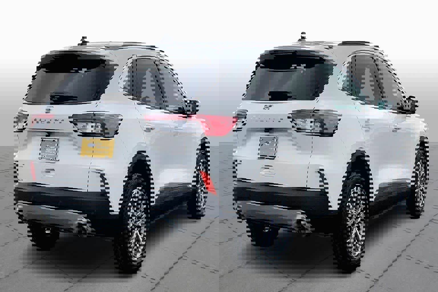 Certified 2022 Ford Escape SEL image 3