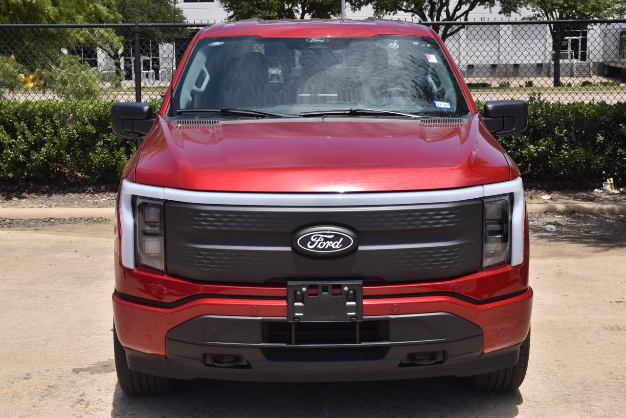 Certified 2025 Ford F150 Lightning Flash AWD/4WD image 3