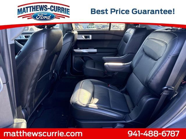 Certified 2022 Ford Explorer Limited w/ Hybrid Equipment Group 310A image 12