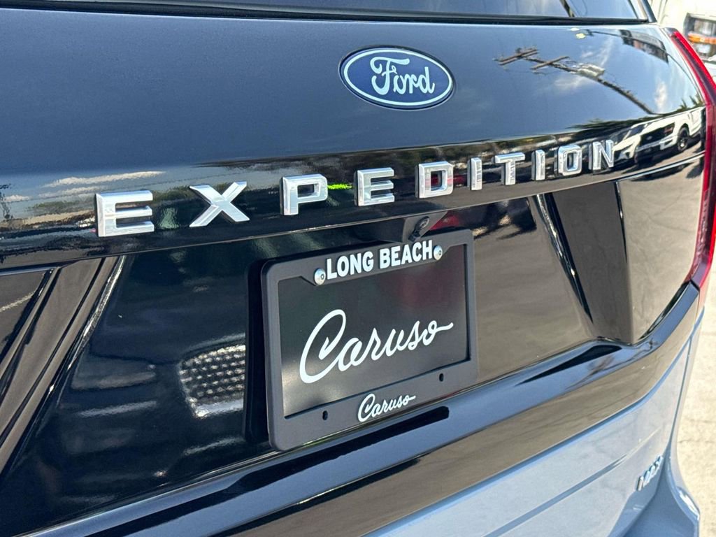 Certified 2025 Ford Expedition Max Active AWD/4WD image 6
