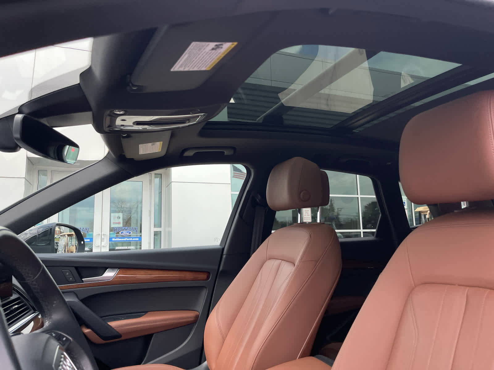 Used 2021 Audi Q5 Premium Plus w/ Premium Plus Package image 11