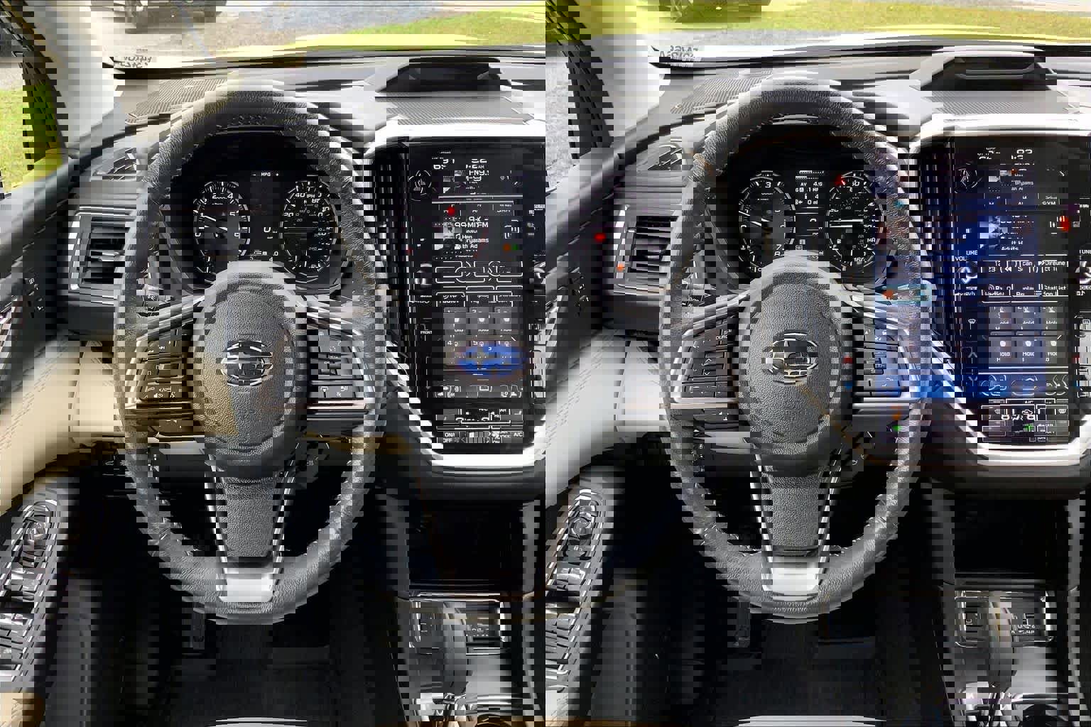 Used 2023 Subaru Ascent Limited w/ Technology Package image 5