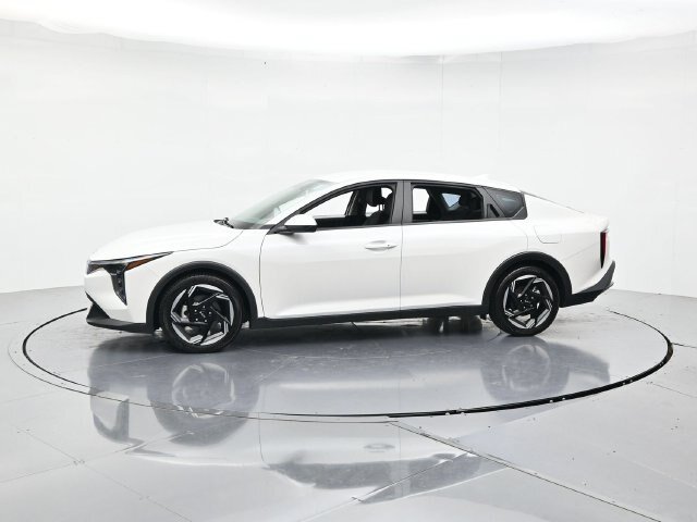 Used 2025 Kia K4 EX FWD image 6