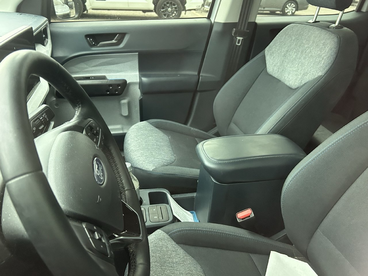 Certified 2025 Ford Maverick XLT w/ XLT Luxury Package AWD/4WD image 9