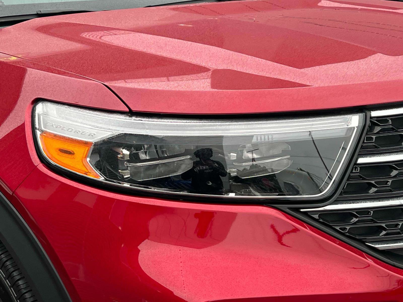 Certified 2023 Ford Explorer XLT w/ Equipment Group 202A image 9