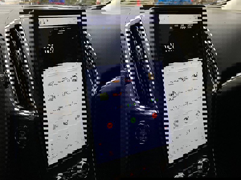 Certified 2022 Ford Edge Titanium w/ Cargo Accessory Package image 44