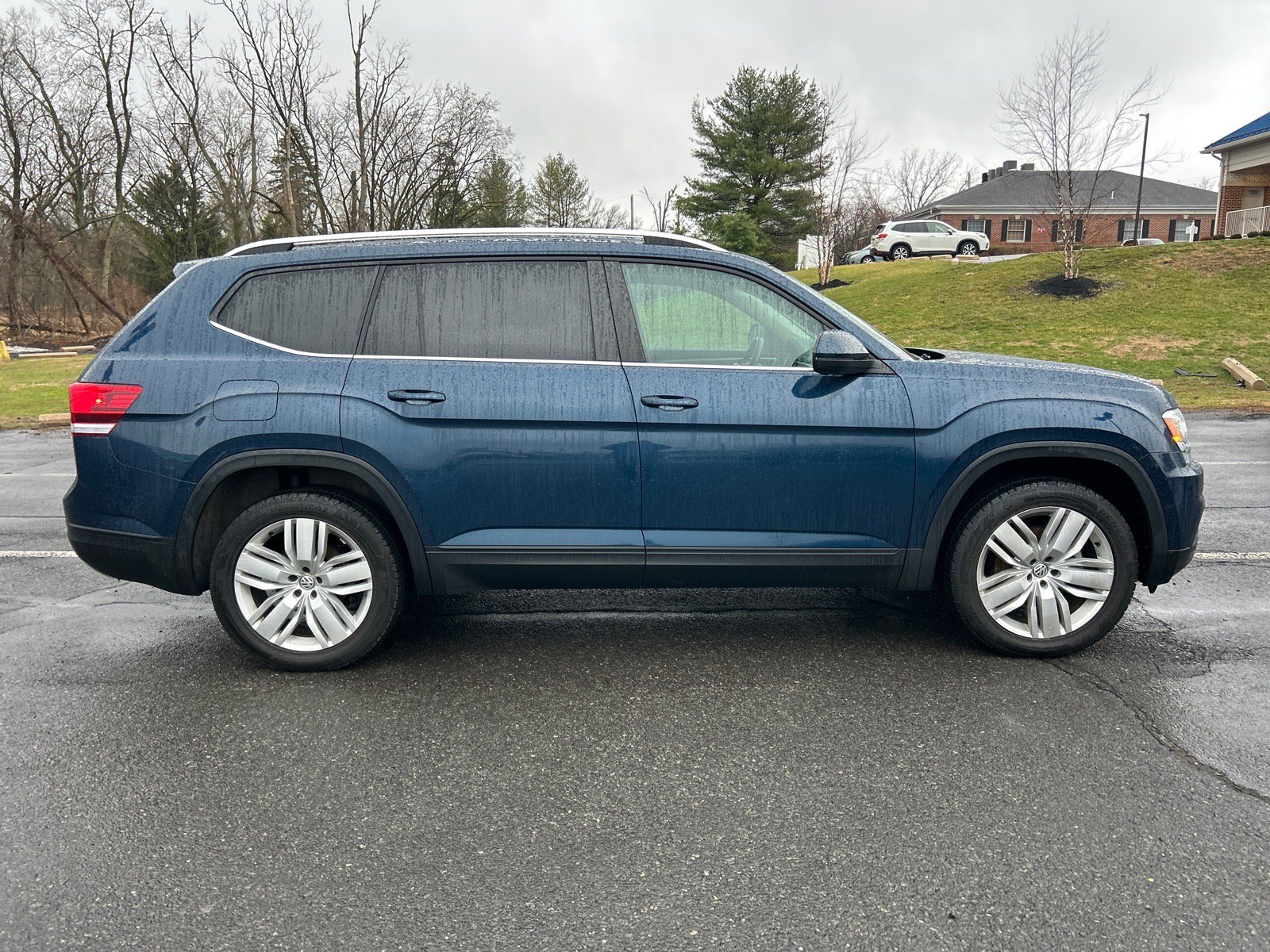 Used 2019 Volkswagen Atlas SE image 4