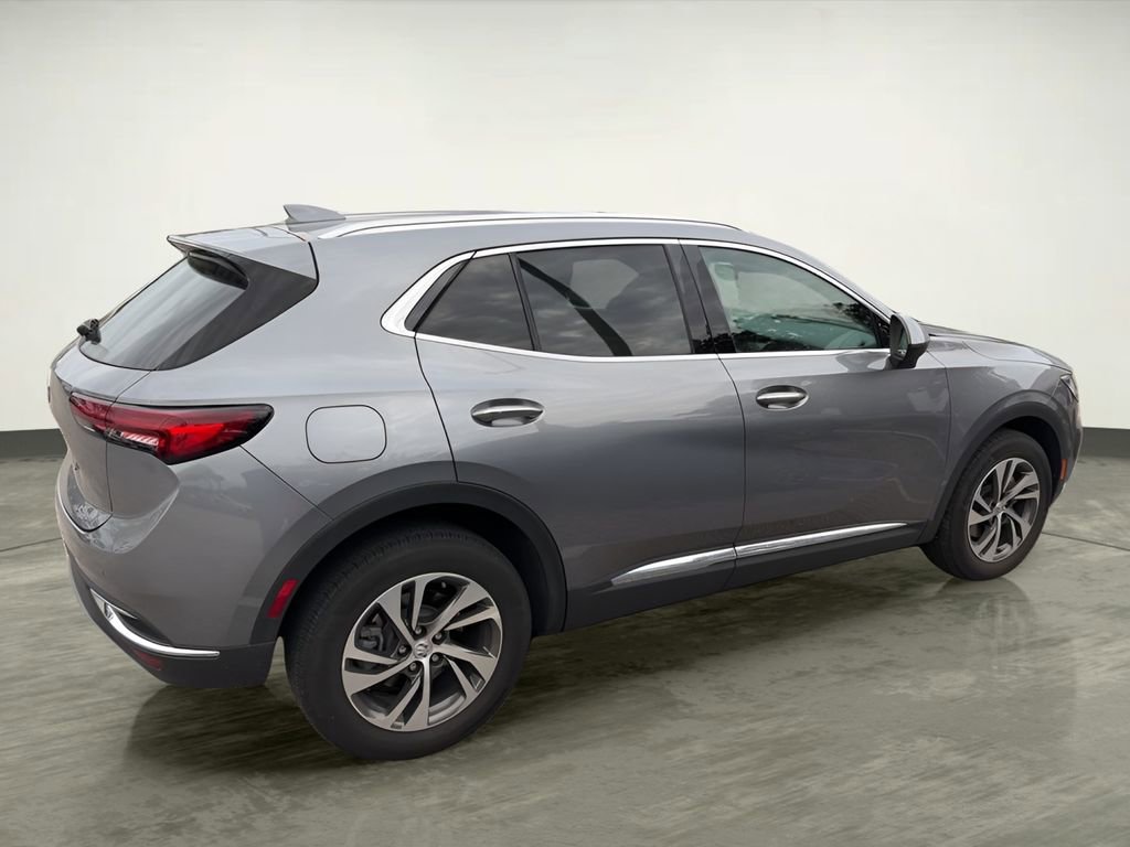 Used 2022 Buick Envision Essence w/ Technology Package I FWD image 6