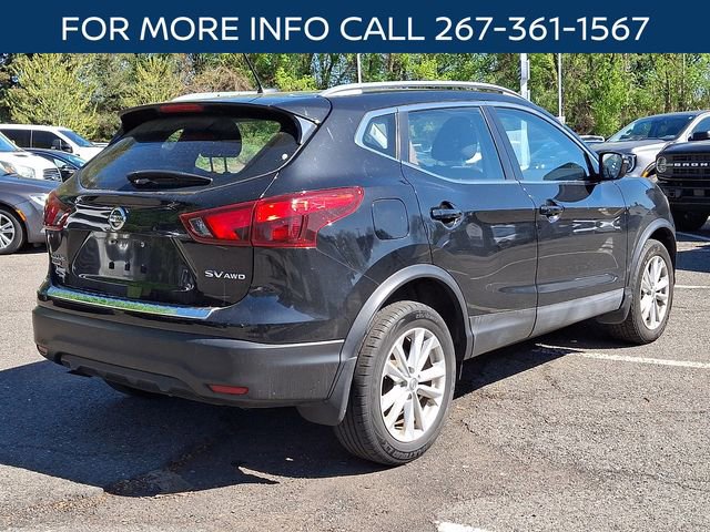 Used 2017 Nissan Rogue Sport SV w/ SV All-Weather Package AWD/4WD image 7