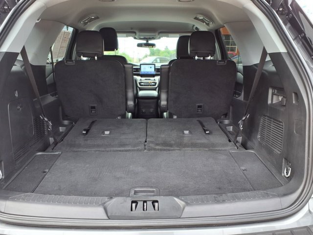Certified 2024 Ford Explorer XLT w/ Equipment Group 202A AWD/4WD image 21