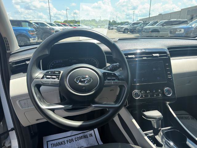 Used 2022 Hyundai Tucson SEL FWD image 11