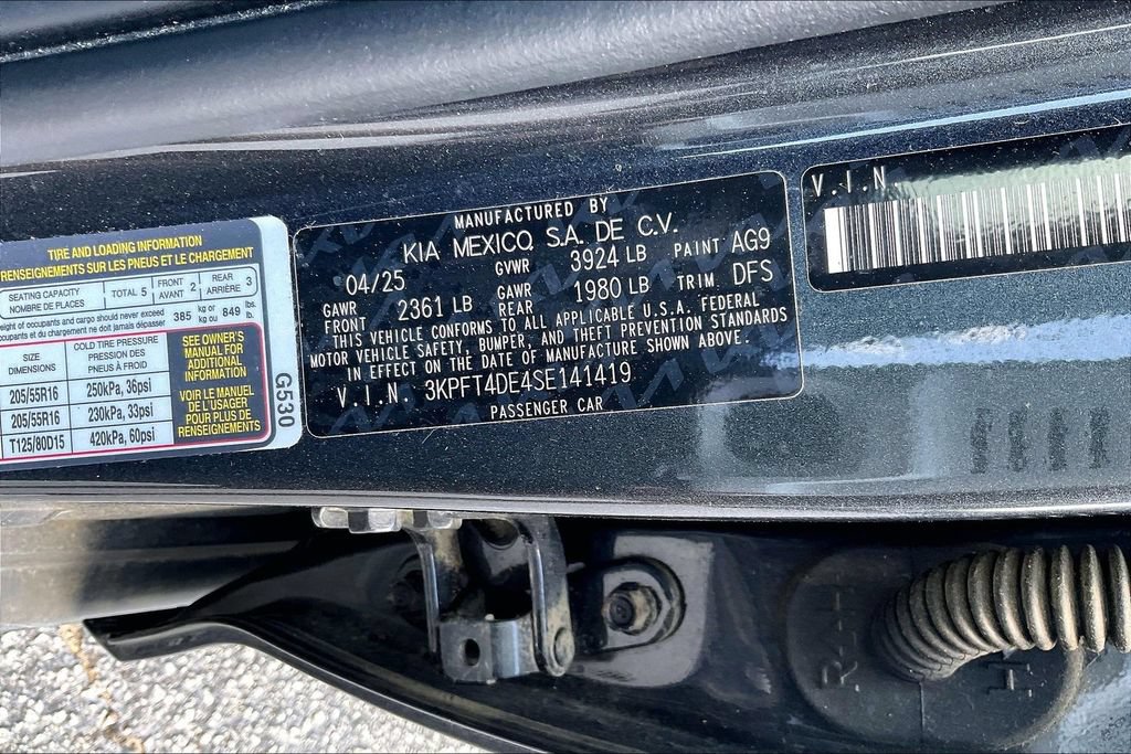 Used 2025 Kia K4 FWD image 35