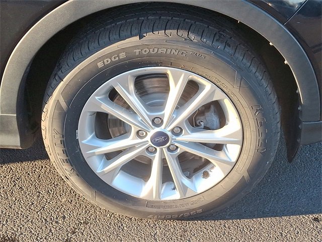 Certified 2018 Ford Escape SE image 8