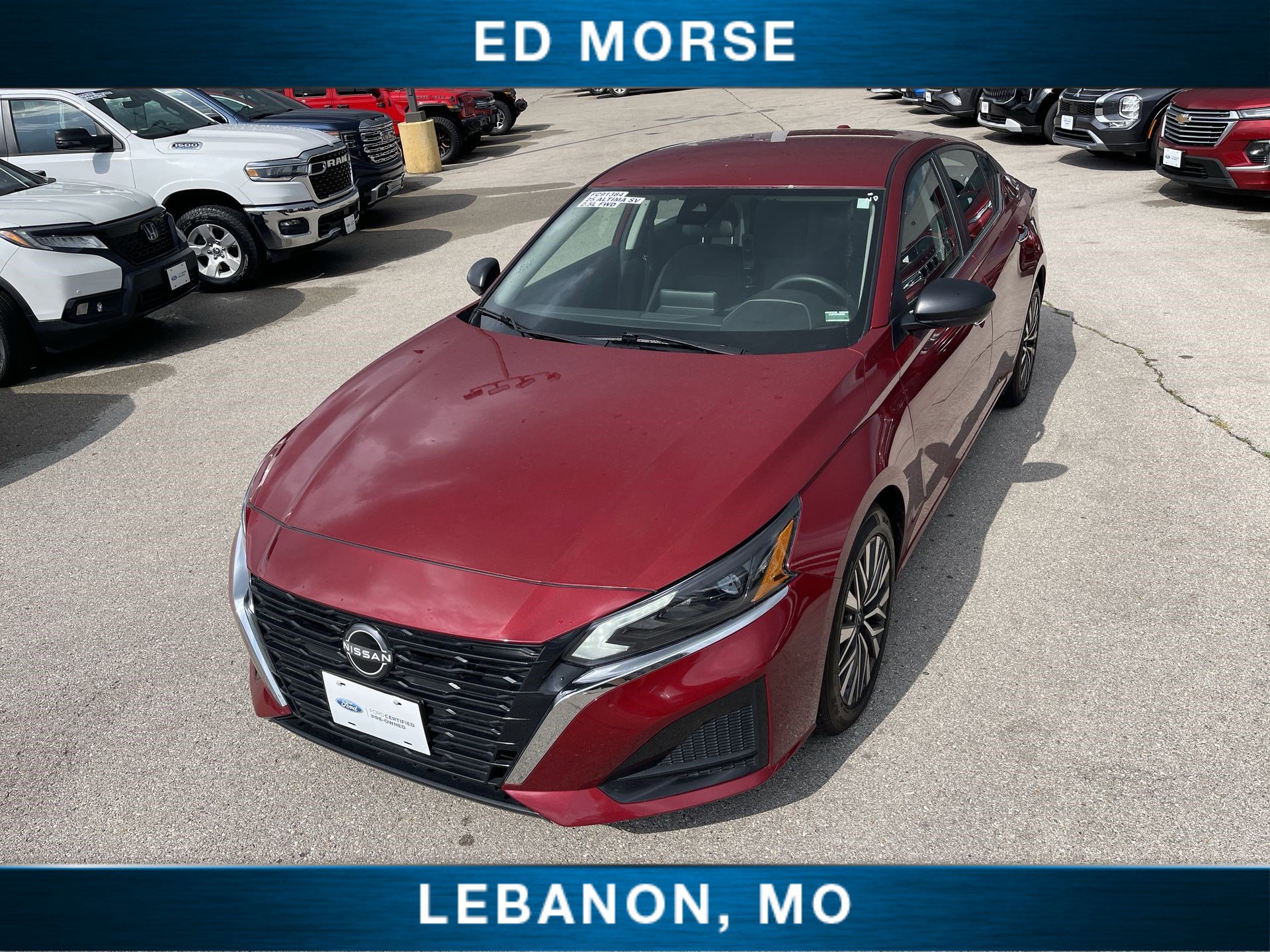 Used 2025 Nissan Altima 2.5 SV FWD image 19