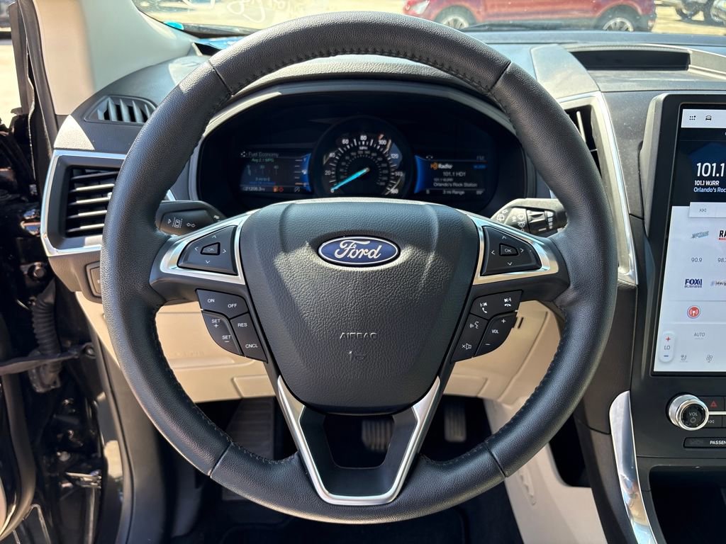 Certified 2024 Ford Edge Titanium image 18